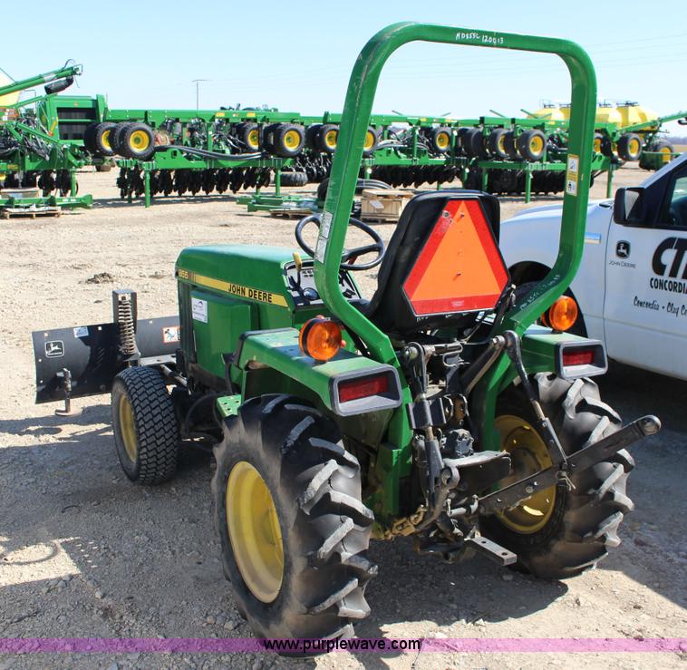 image for item L6738 John Deere 855 MFWD compact utility tractor