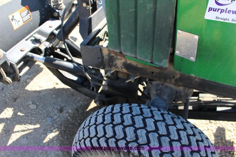 image for item L6738 John Deere 855 MFWD compact utility tractor