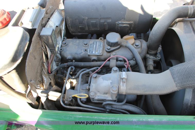 image for item L6738 John Deere 855 MFWD compact utility tractor