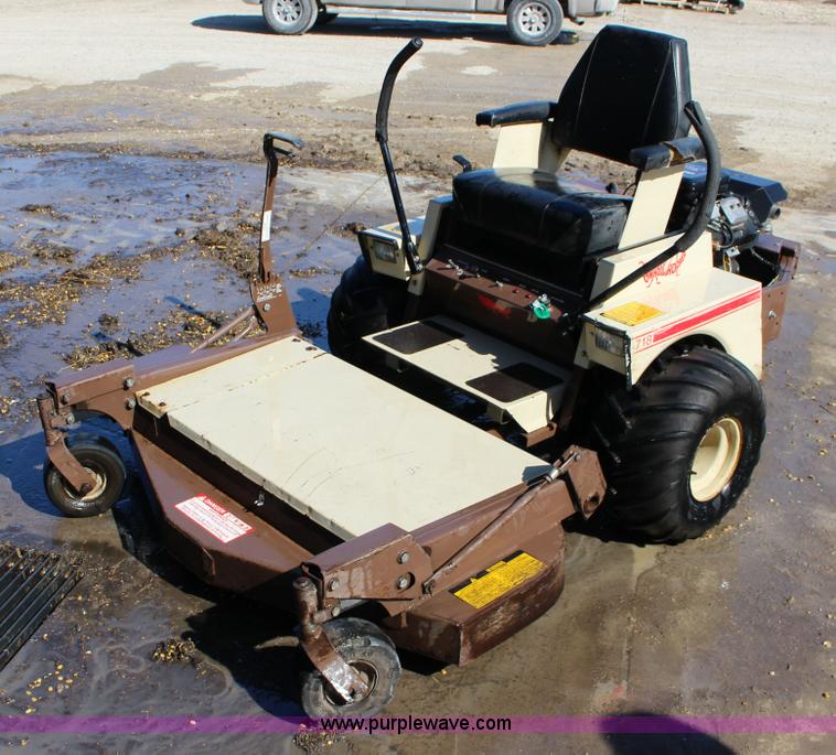 image for item L6739 Grasshopper 718 ZTR lawn mower