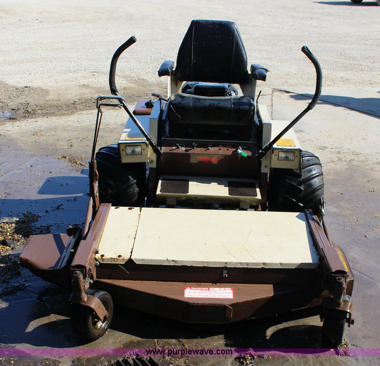 image for item L6739 Grasshopper 718 ZTR lawn mower