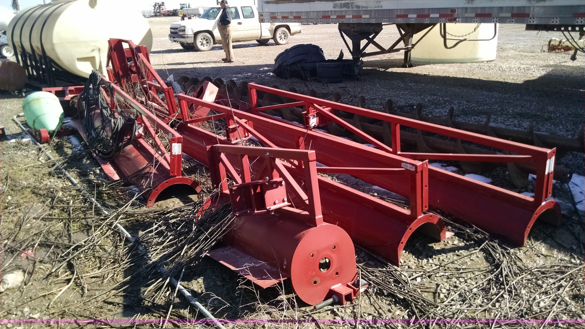 GSI Series II grain bin sweep in Adrian, MO Item AY9424 sold Purple