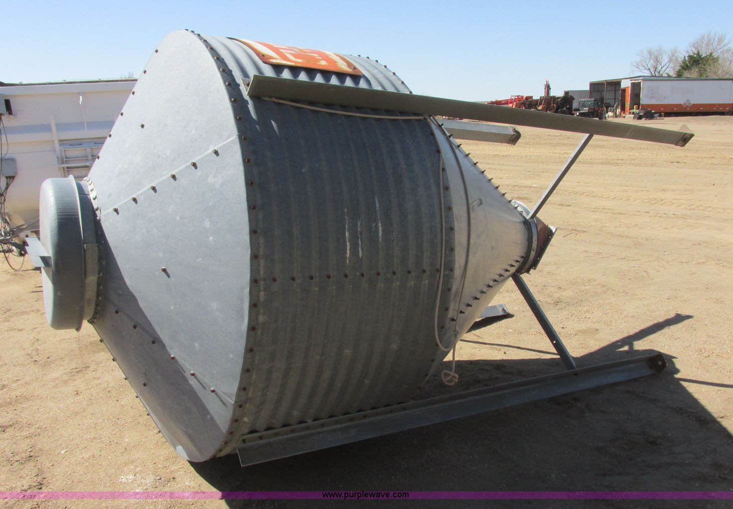 Chore Time cone bottom grain bin in Kinsley, KS Item H8681 sold