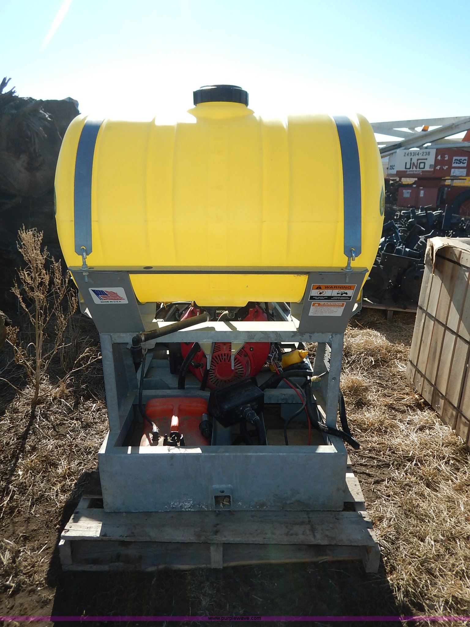 Al mist sprayer in Ottawa, KS | Item K7113 sold | Purple Wave