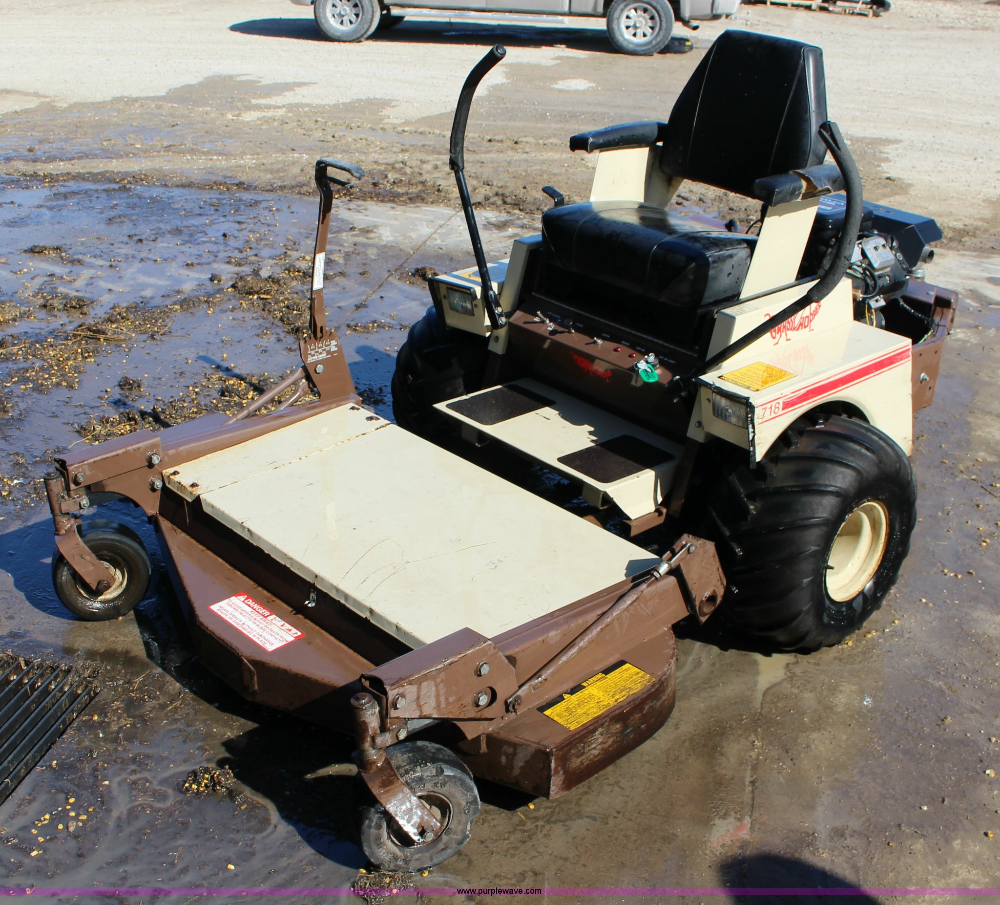 718 ZTR lawn mower in Abilene, KS Item L6739 sold