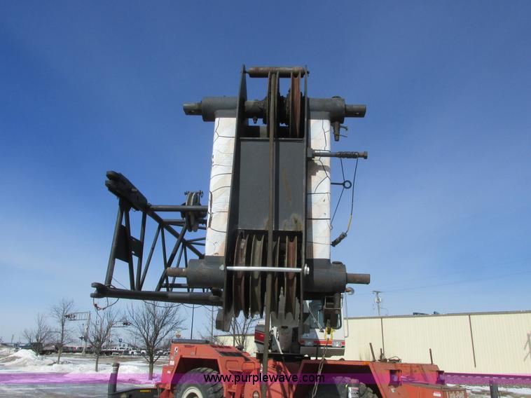 image for item A8771 Link Belt RTC-8030 crane