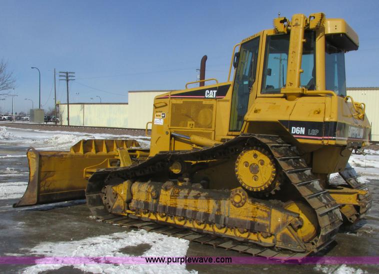image for item A8772 2003 Caterpillar D6N LGP dozer