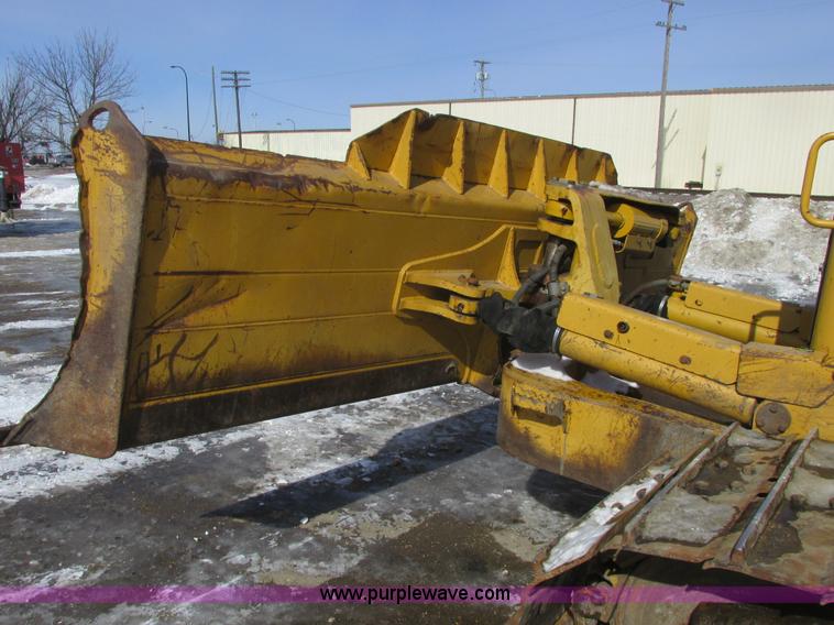 image for item A8772 2003 Caterpillar D6N LGP dozer