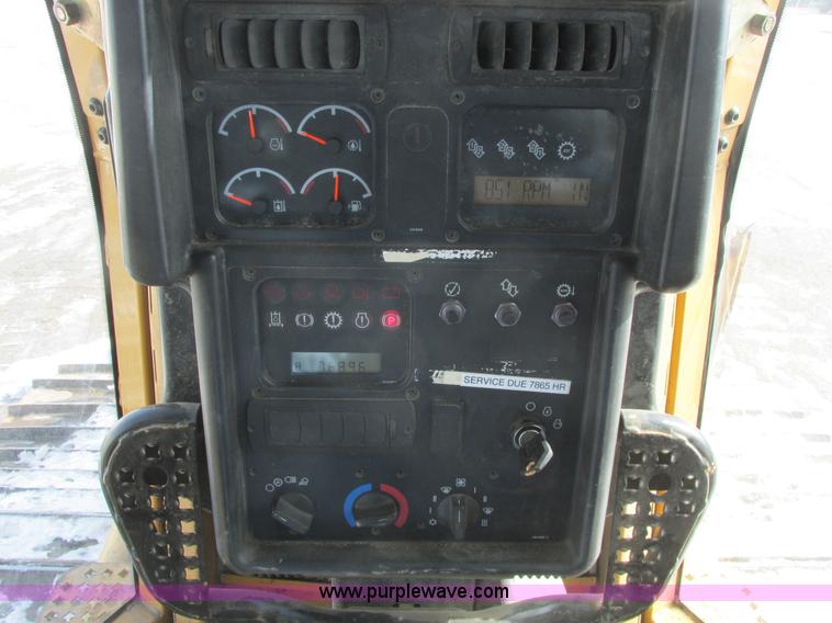 image for item A8772 2003 Caterpillar D6N LGP dozer