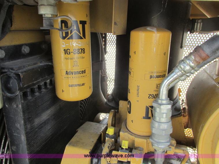 image for item A8772 2003 Caterpillar D6N LGP dozer