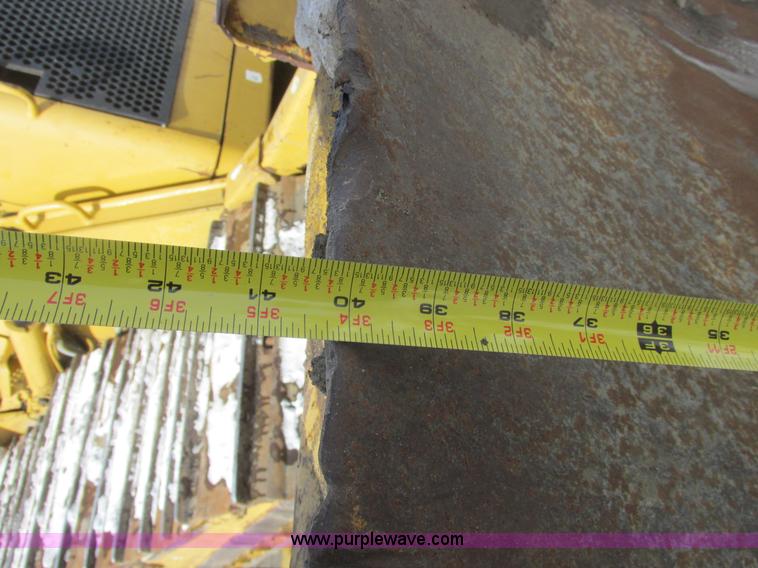 image for item A8772 2003 Caterpillar D6N LGP dozer