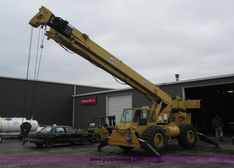image for item AY9481 Grove RT58C rough terrain crane