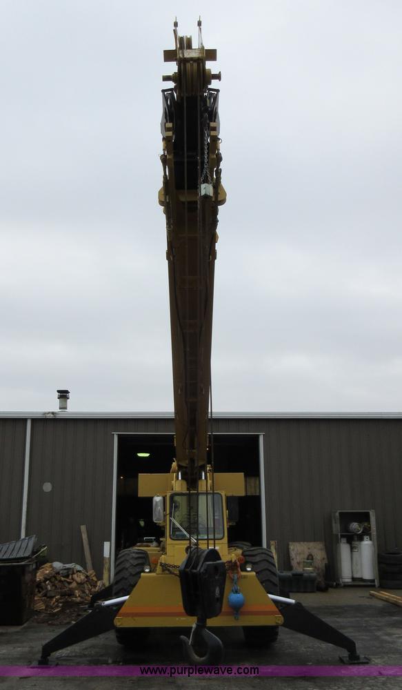 image for item AY9481 Grove RT58C rough terrain crane