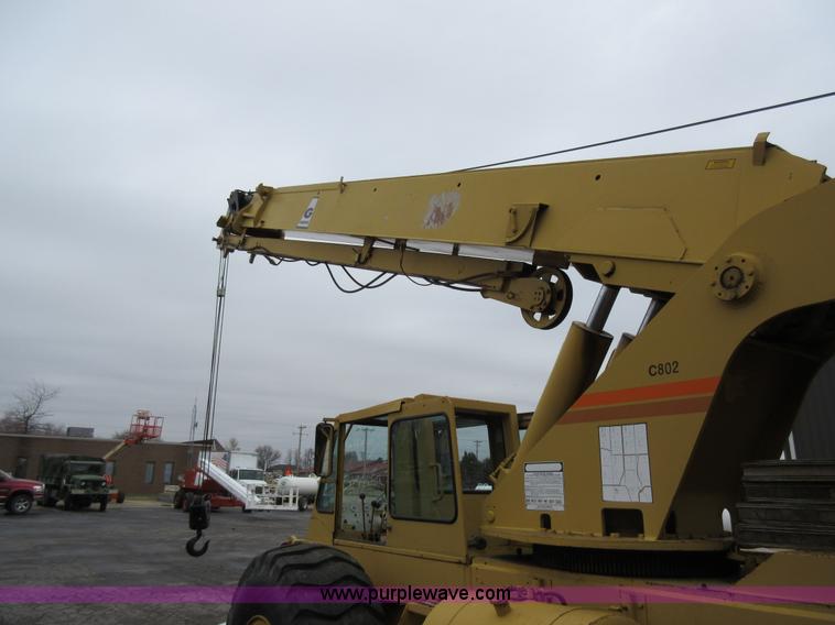 image for item AY9481 Grove RT58C rough terrain crane