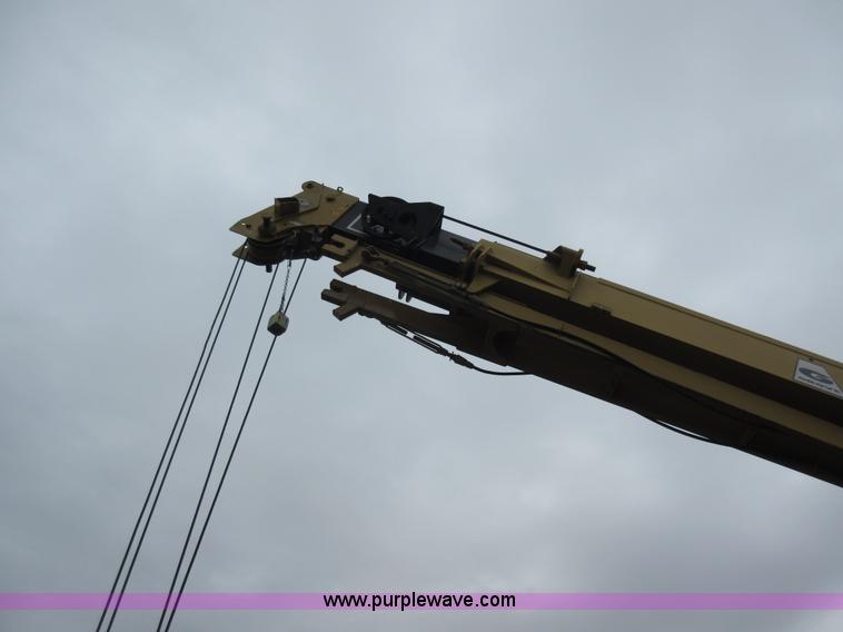 image for item AY9481 Grove RT58C rough terrain crane