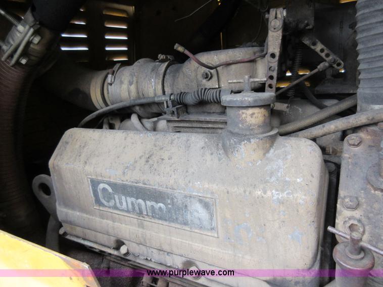 image for item AY9481 Grove RT58C rough terrain crane