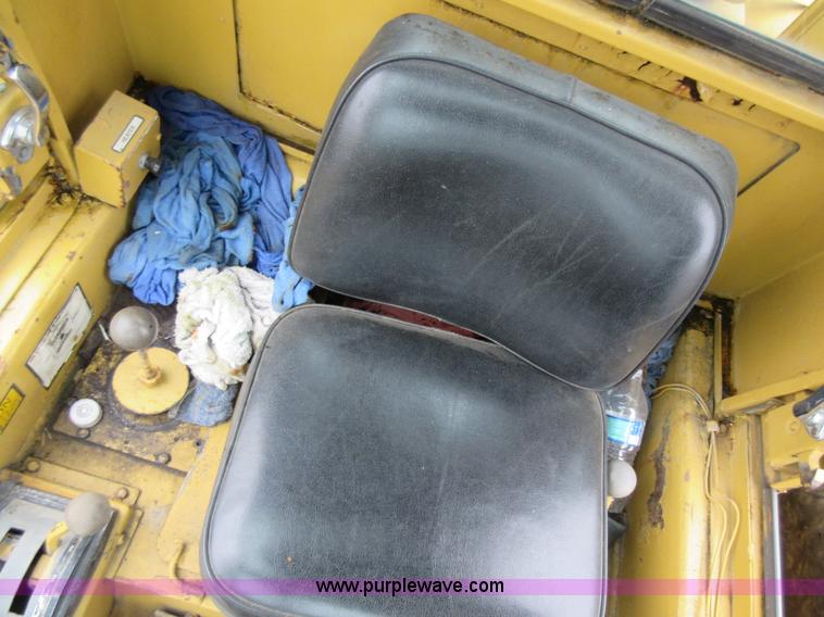 image for item AY9481 Grove RT58C rough terrain crane