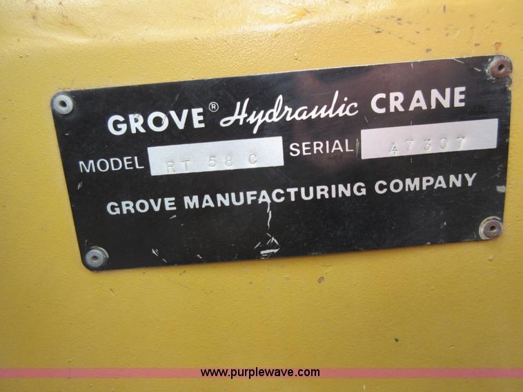 image for item AY9481 Grove RT58C rough terrain crane