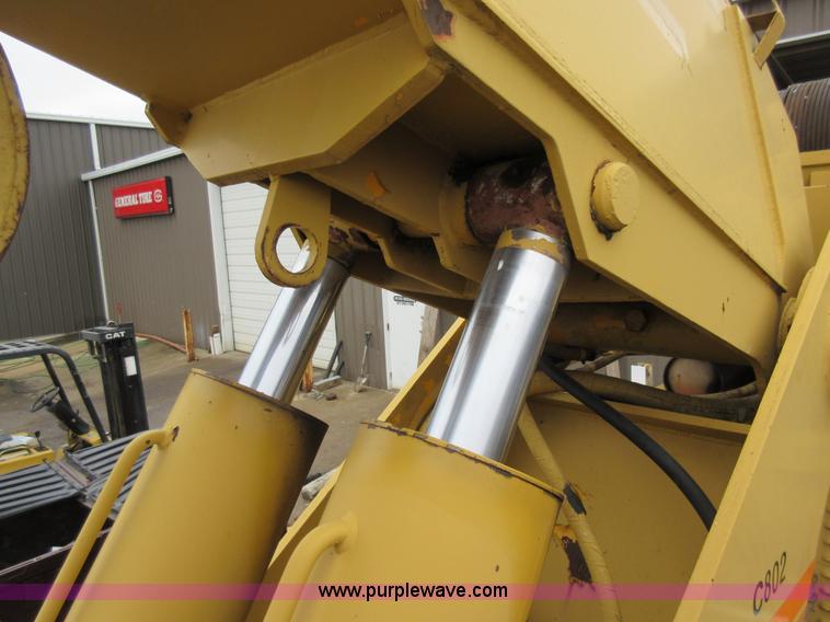 image for item AY9481 Grove RT58C rough terrain crane