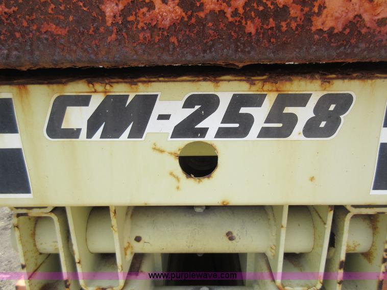 image for item AY9492 JLG CM2558 Commander scissor lift
