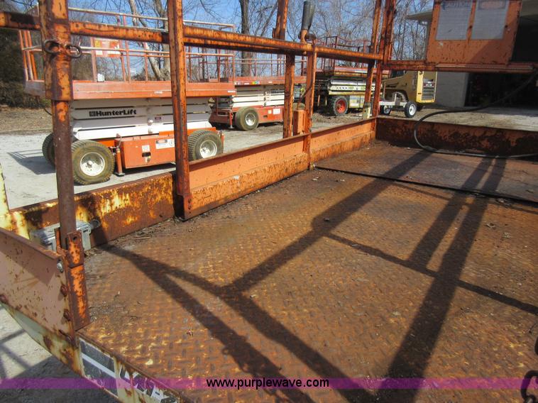 image for item AY9492 JLG CM2558 Commander scissor lift