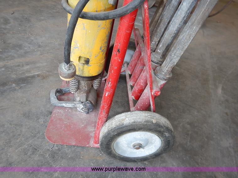 image for item BC9596 Bosch jack hammer