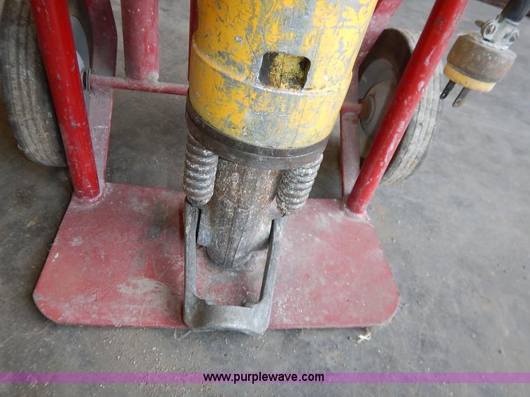 image for item BC9596 Bosch jack hammer