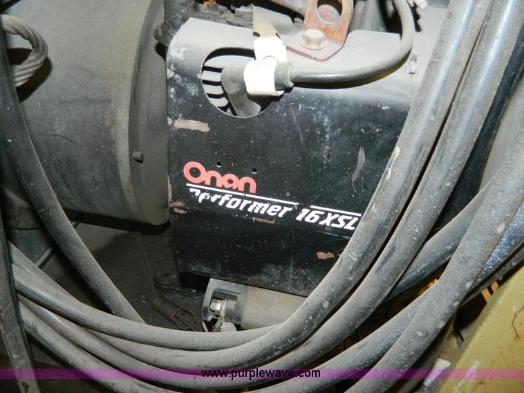 image for item BH9729 Hobart Champion 16 AC/DC welder