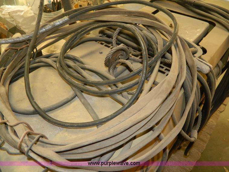 image for item BH9729 Hobart Champion 16 AC/DC welder