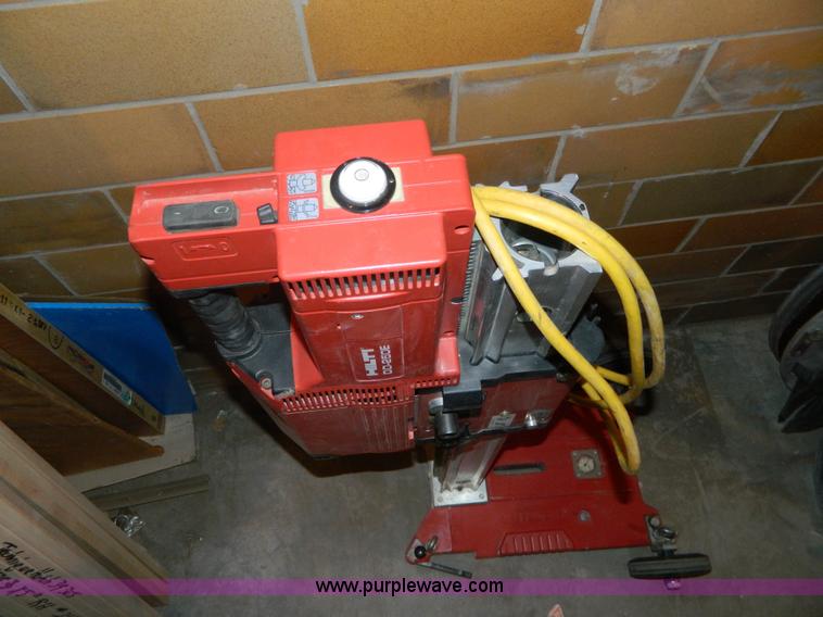 image for item BH9734 Hilti DD250E core drill