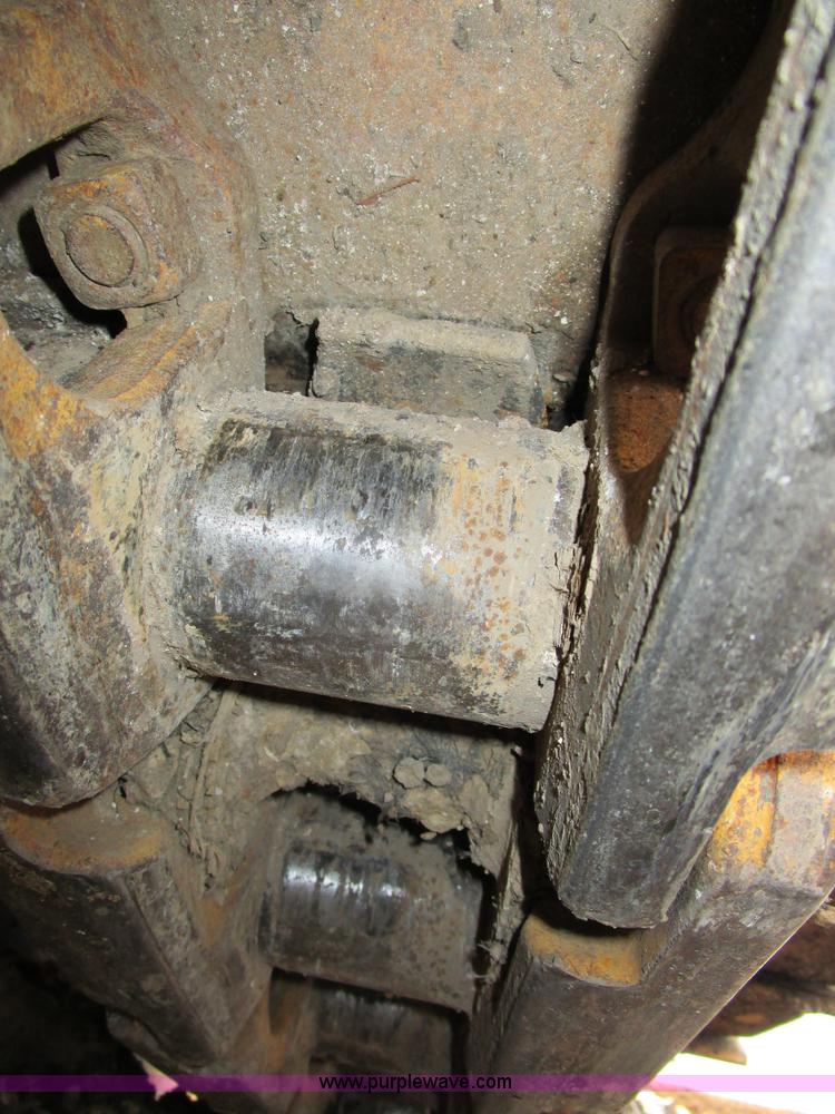 image for item D2371 1991 Caterpillar 963 track loader