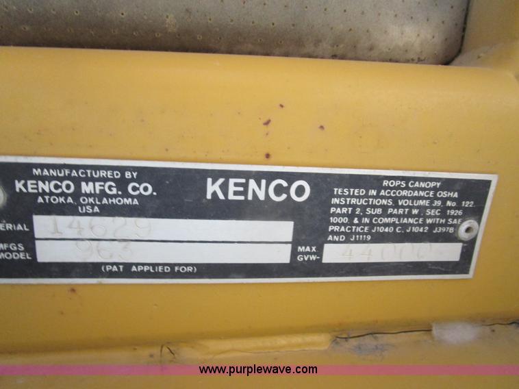 image for item D2371 1991 Caterpillar 963 track loader