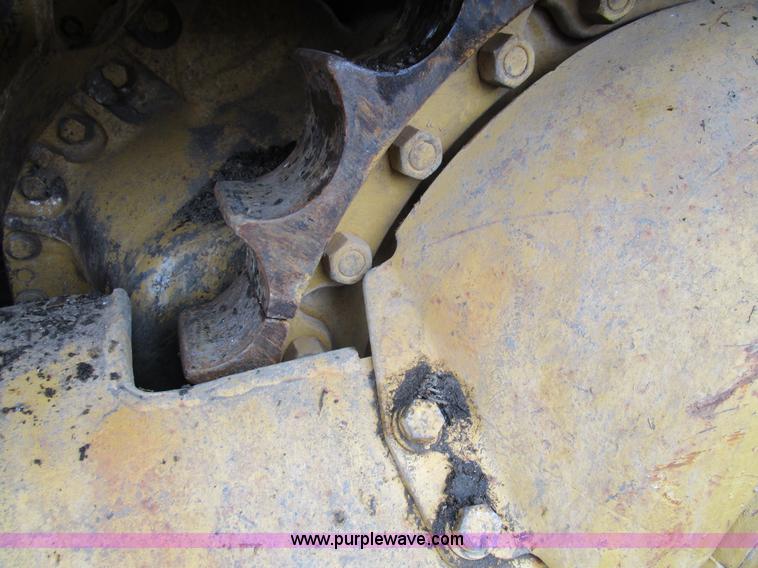 image for item D2372 1960 Caterpillar D8H dozer