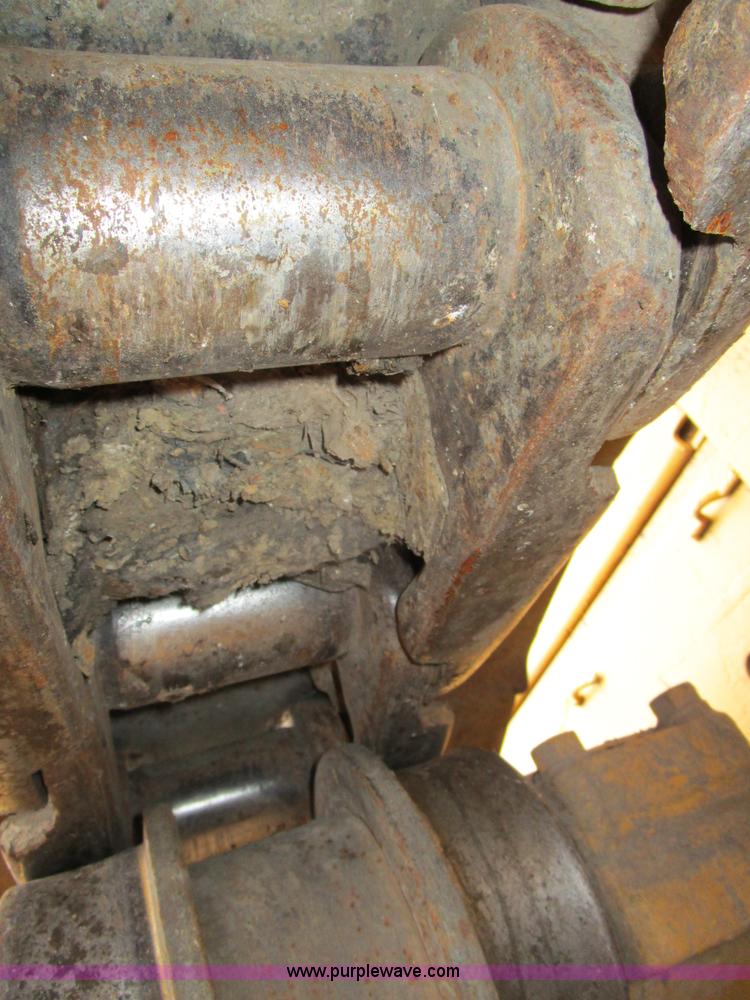 image for item D2372 1960 Caterpillar D8H dozer