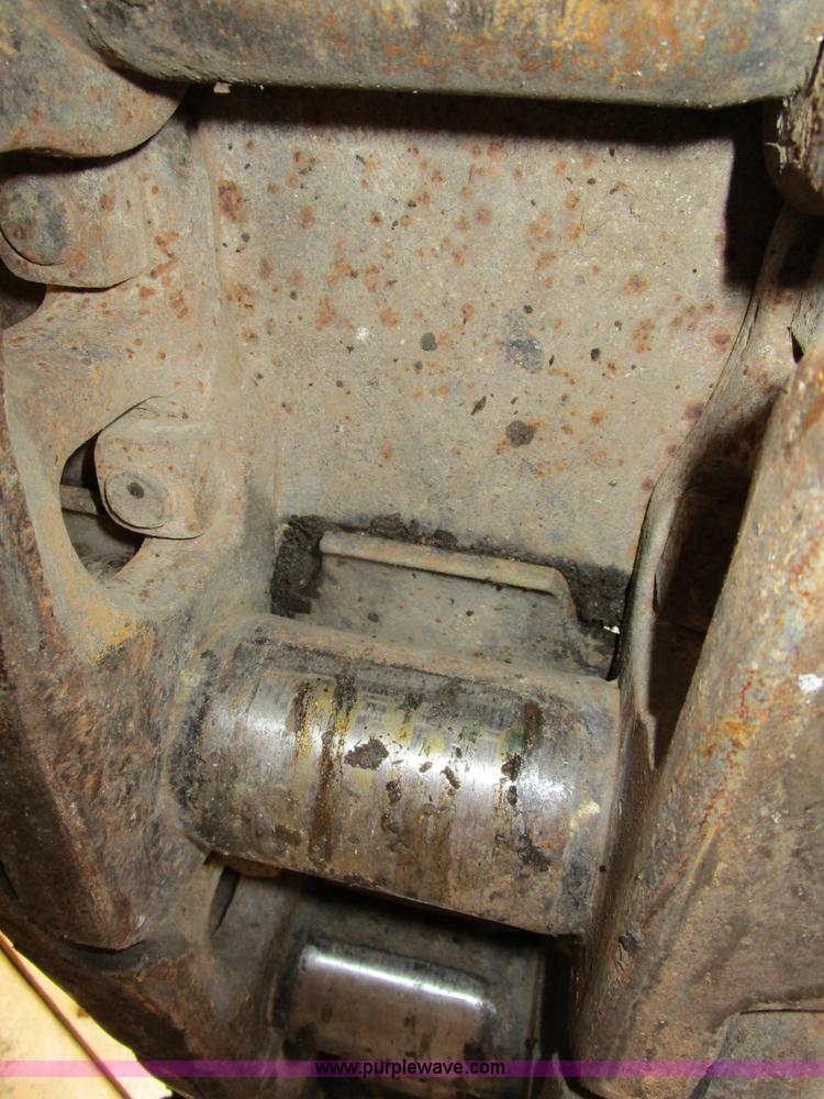 image for item D2372 1960 Caterpillar D8H dozer