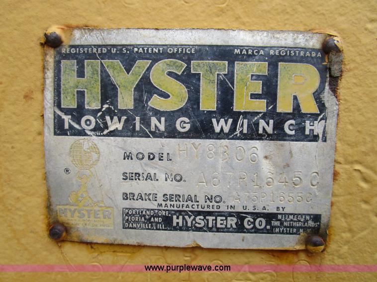 image for item D2372 1960 Caterpillar D8H dozer