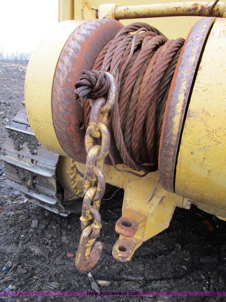 image for item D2372 1960 Caterpillar D8H dozer