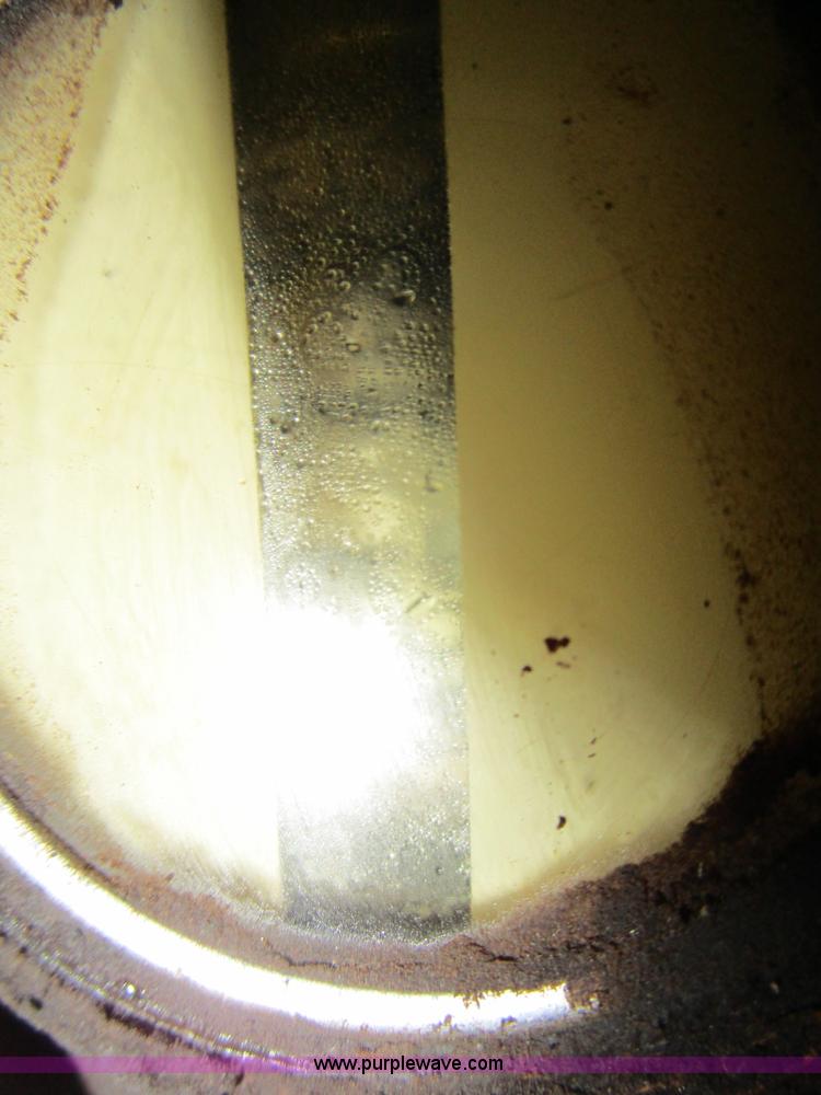 image for item D2372 1960 Caterpillar D8H dozer