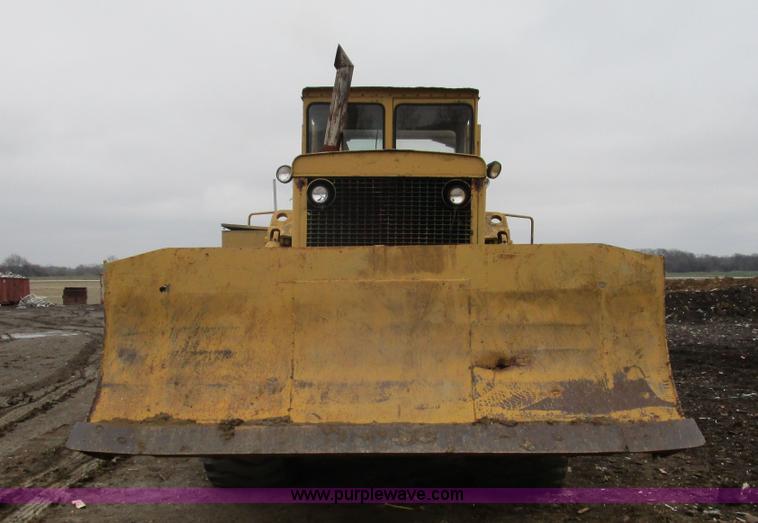 image for item D2373 Clark Z90M dozer