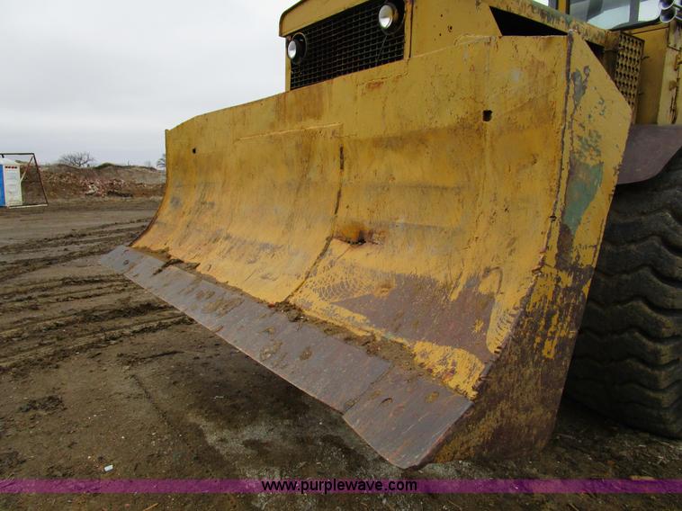 image for item D2373 Clark Z90M dozer