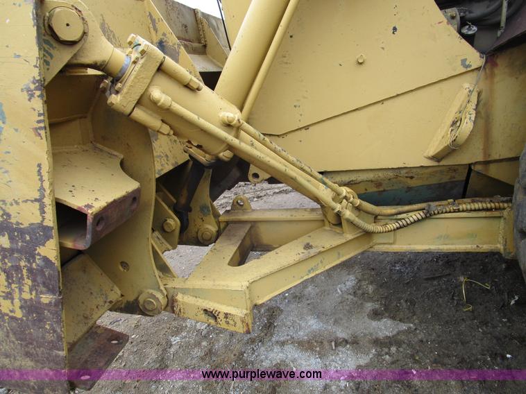 image for item D2373 Clark Z90M dozer