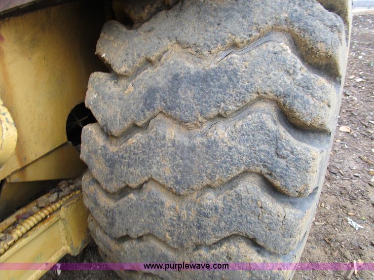 image for item D2373 Clark Z90M dozer