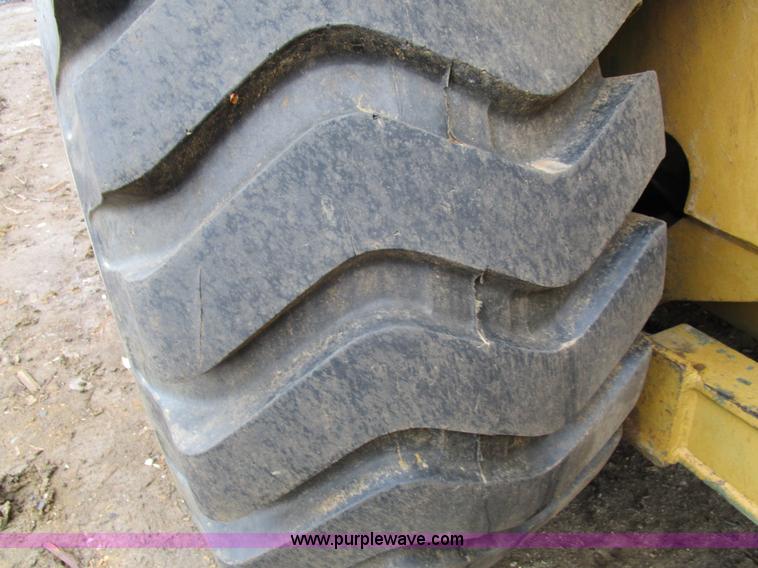 image for item D2373 Clark Z90M dozer