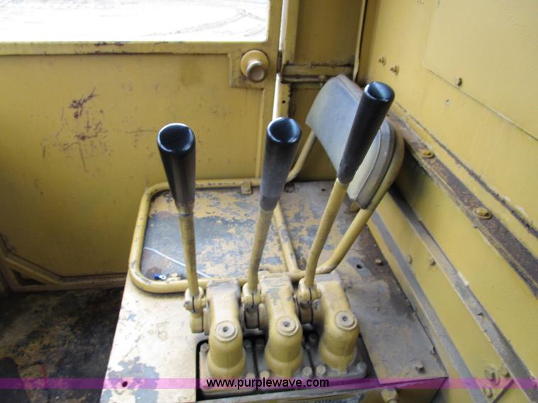 image for item D2373 Clark Z90M dozer