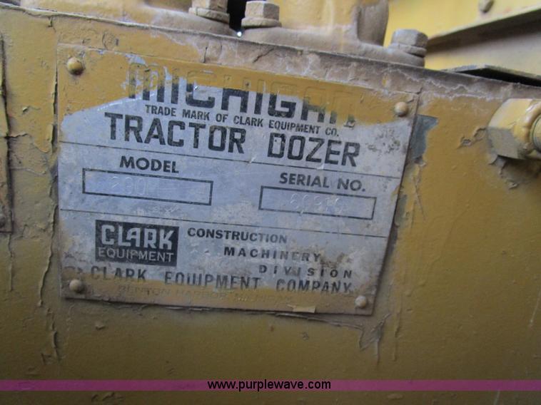 image for item D2373 Clark Z90M dozer