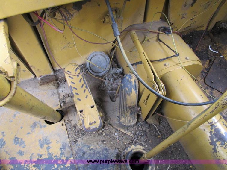 image for item D2373 Clark Z90M dozer