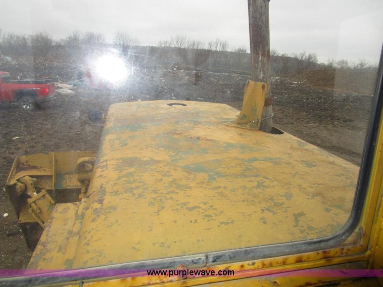 image for item D2373 Clark Z90M dozer