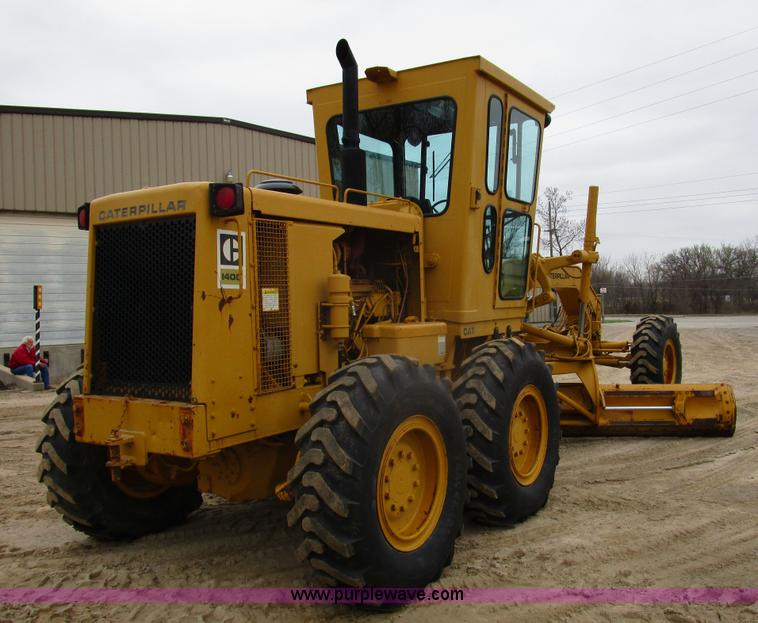 image for item D2389 1976 Caterpillar 140G motor grader