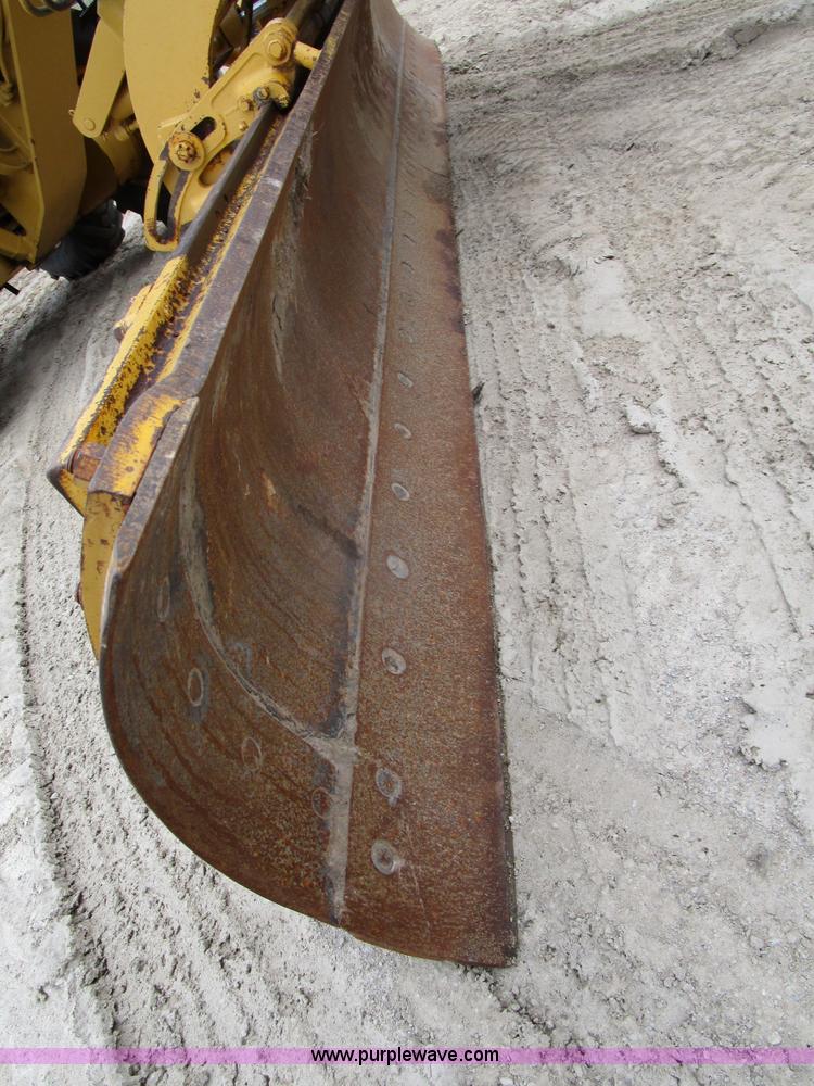 image for item D2389 1976 Caterpillar 140G motor grader