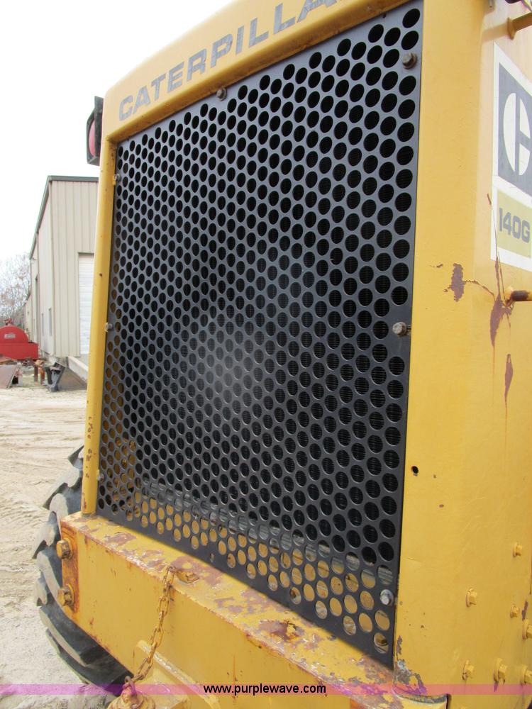 image for item D2389 1976 Caterpillar 140G motor grader